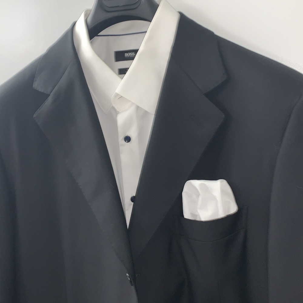 Canali Sports Jacket Size 44L US, Deep Black in Colour. Very good condition